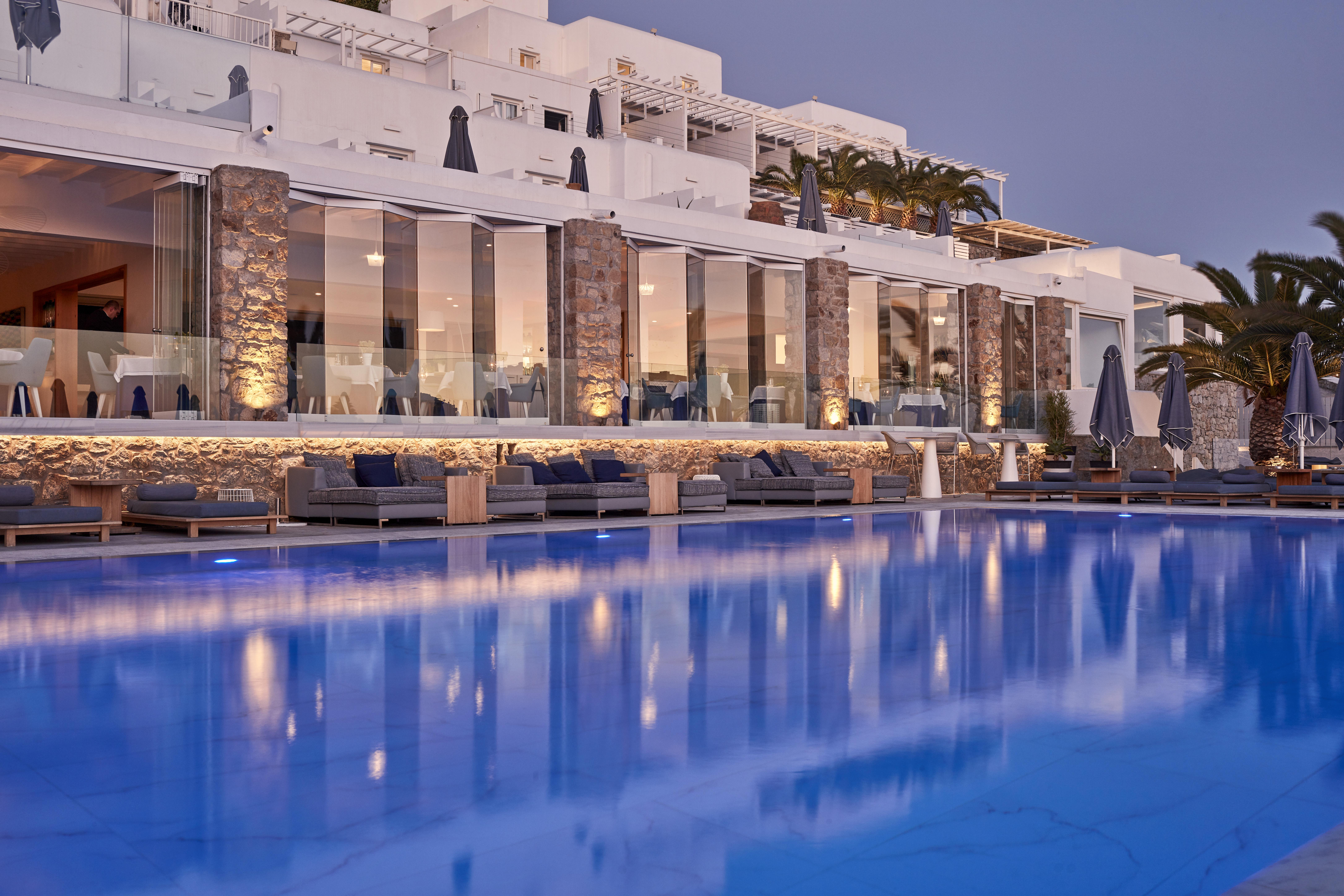 Myconian Ambassador Relais & Chateaux 5*